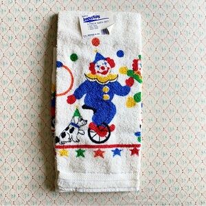Vintage Bath Innovations 3 pc bath set Clown and Dog Towel
